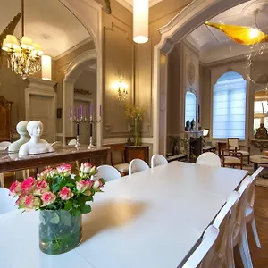 Louise Sur Cour **** Брюссель